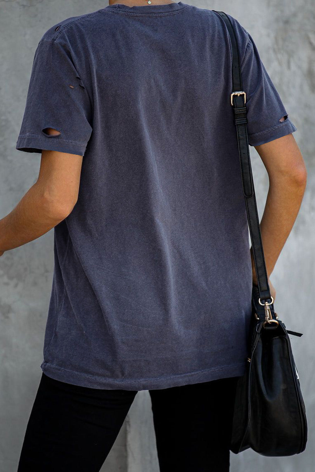 Lip Distressed Cotton Tee