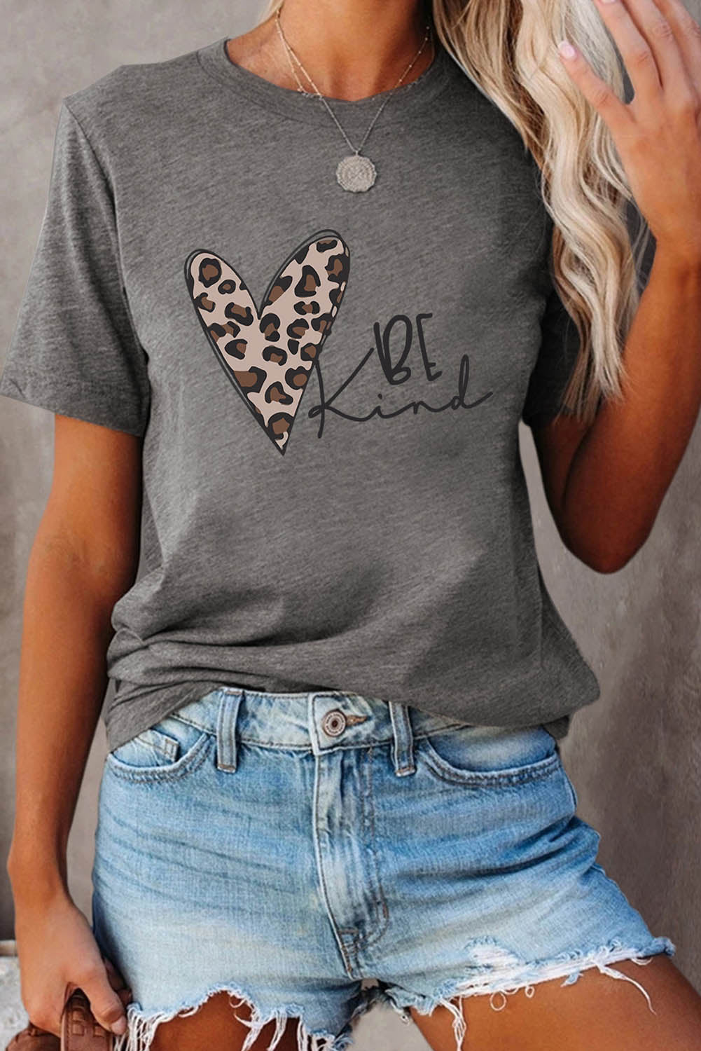 Be Kind Heart Print O-Neck T-shirt