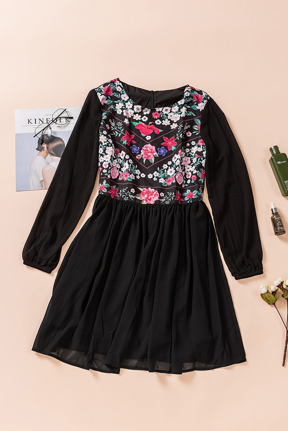 Floral Mesh Splicing Lined Flowy Dress