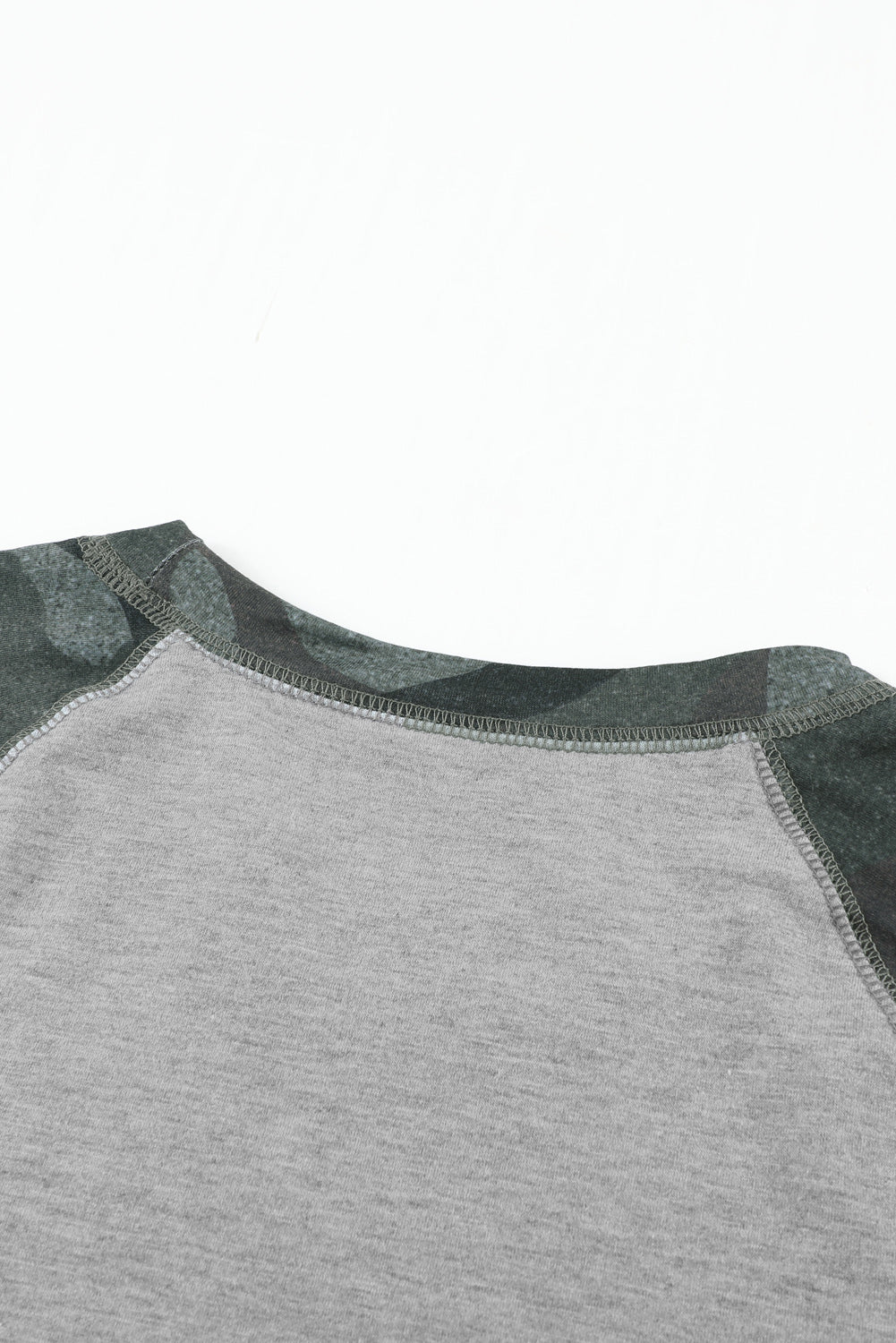 Camo Print Long Sleeve Sweatshirts
