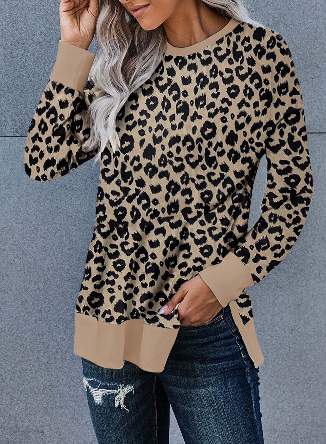Round Neck Long Sleeve Leopard Print Loose Fit Sweatshirt