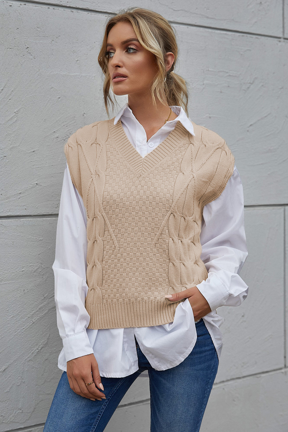 Khaki V-Neck Twist Knitted Vest Sweater