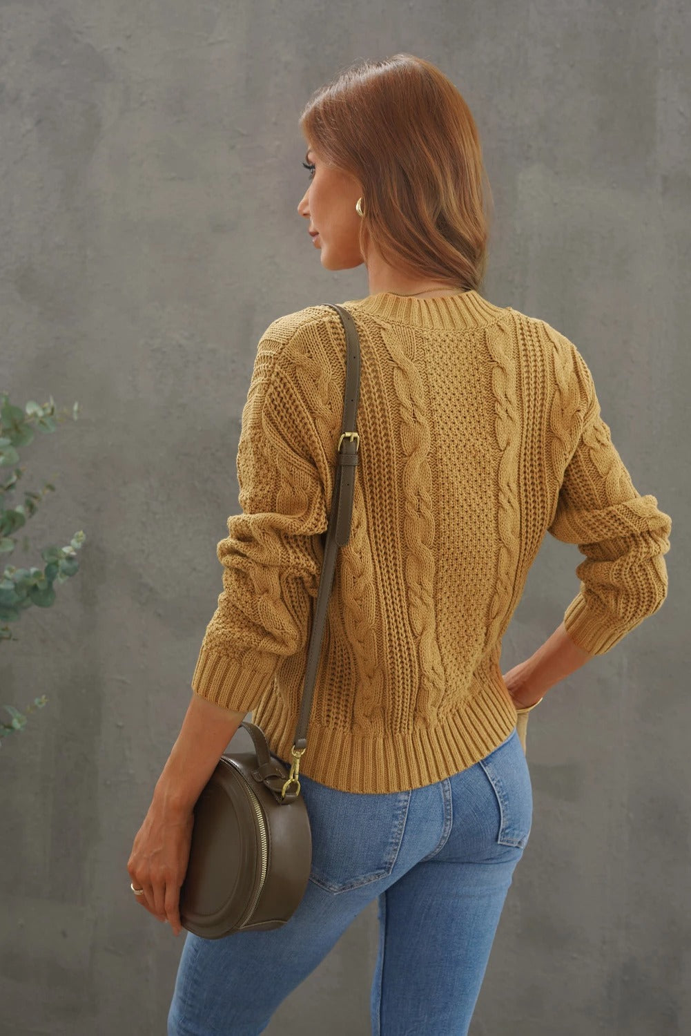 Buttons Weave Knit Cardigan